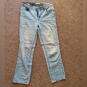 PacSun Light Wash Straight-Leg Women's Mom Jeans